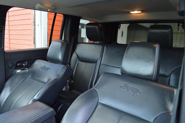 Used 2009 Jeep Liberty Limited w/ Premium Group AWD/4WD image 43