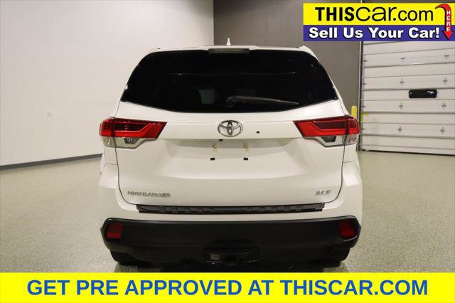 Used 2019 Toyota Highlander XLE FWD image 7