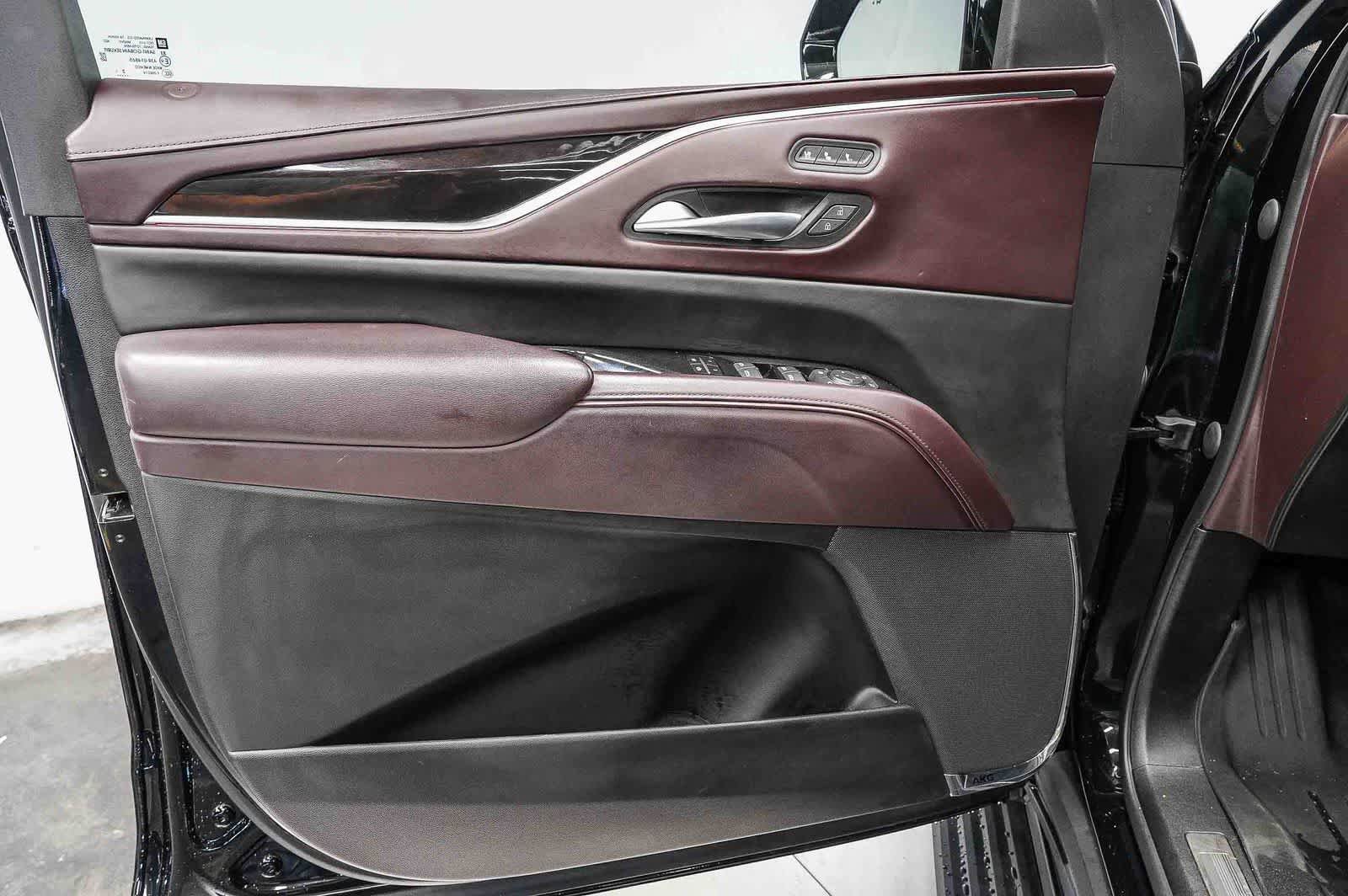 Used 2023 Cadillac Escalade ESV Premium Luxury Platinum w/ LPO, Radiant Package AWD/4WD image 22
