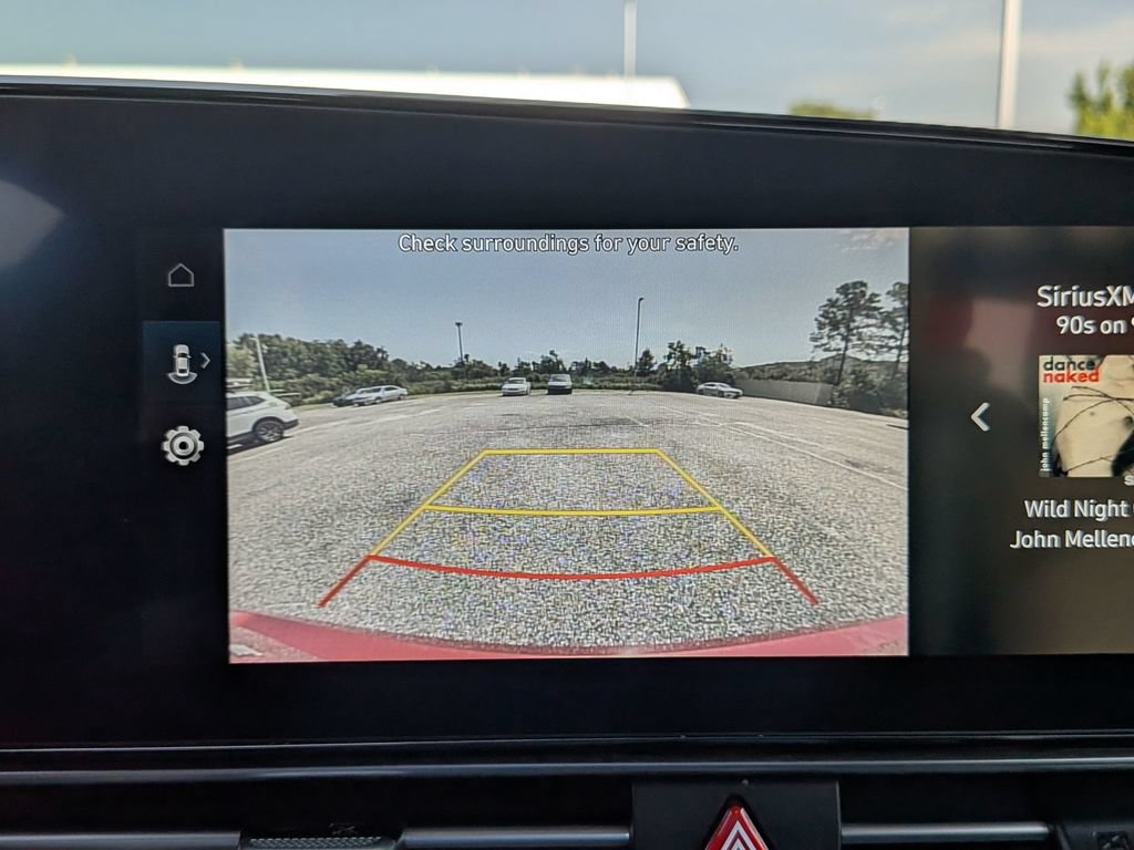 Used 2024 Hyundai Elantra SEL FWD image 29