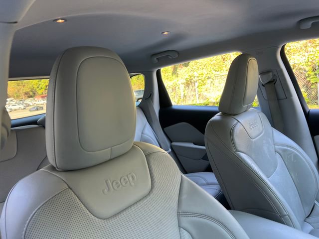 Used 2021 Jeep Cherokee Latitude Lux image 36