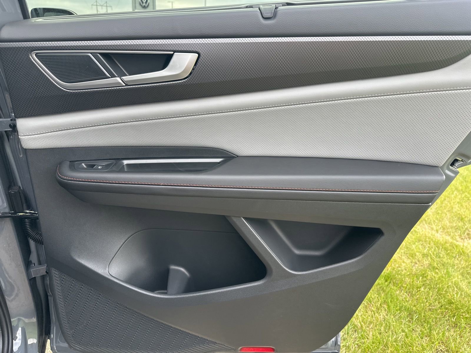 New 2026 Volkswagen Atlas Peak Edition image 36