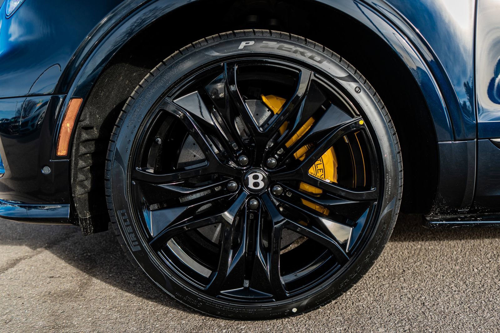 New 2026 Bentley Bentayga Speed image 6