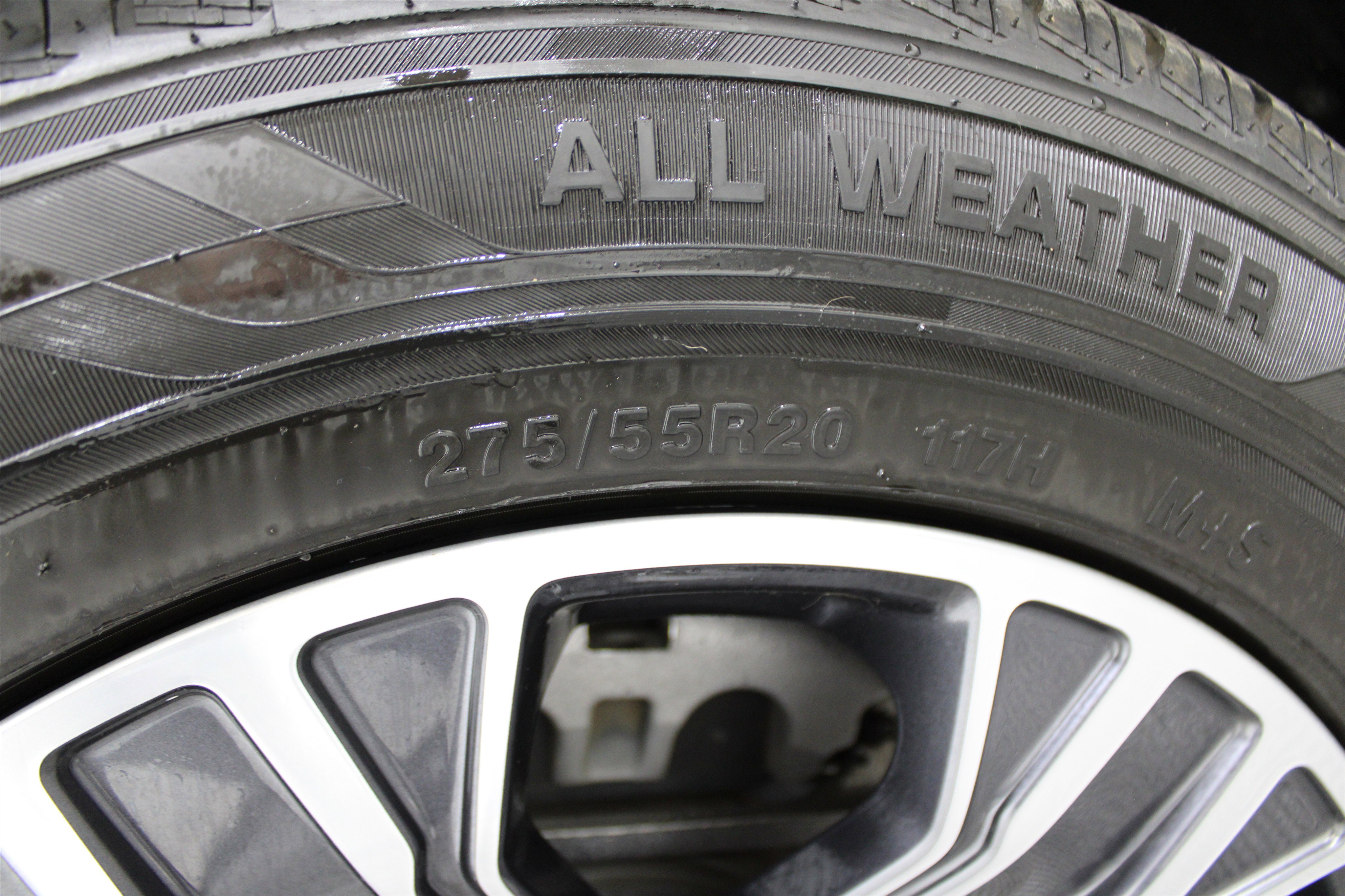 Used 2023 Jeep Wagoneer 4WD w/ Premium Group I image 43