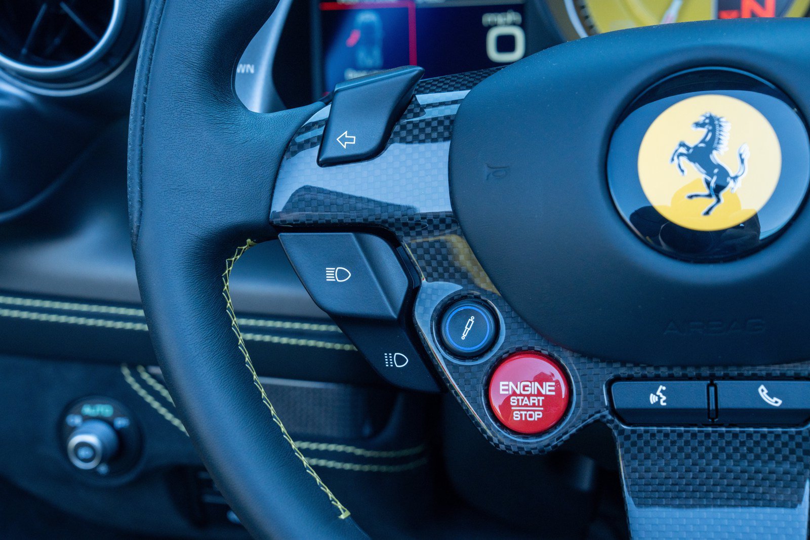 Certified 2022 Ferrari F8 Tributo RWD image 36