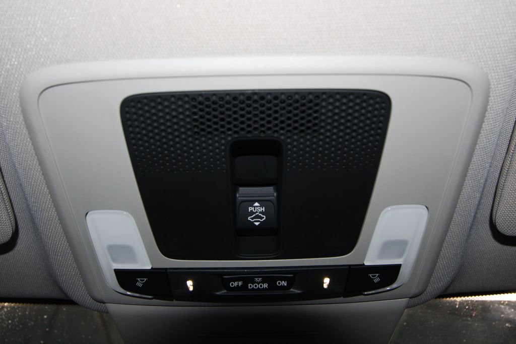 Used 2024 Honda Civic EX-L image 18