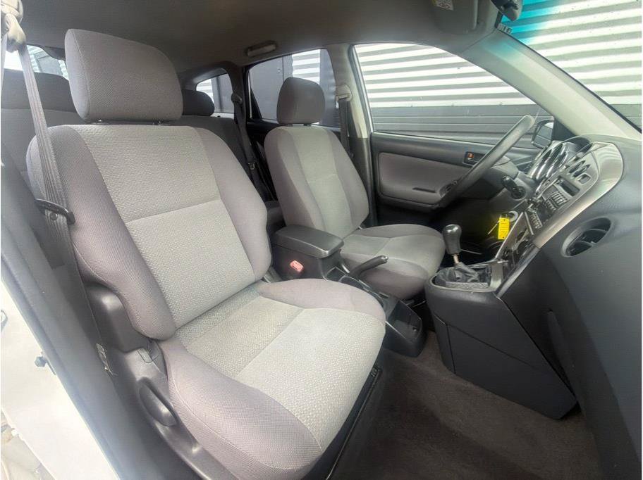 Used 2004 Toyota Matrix w/ PWR Pkg FWD image 20