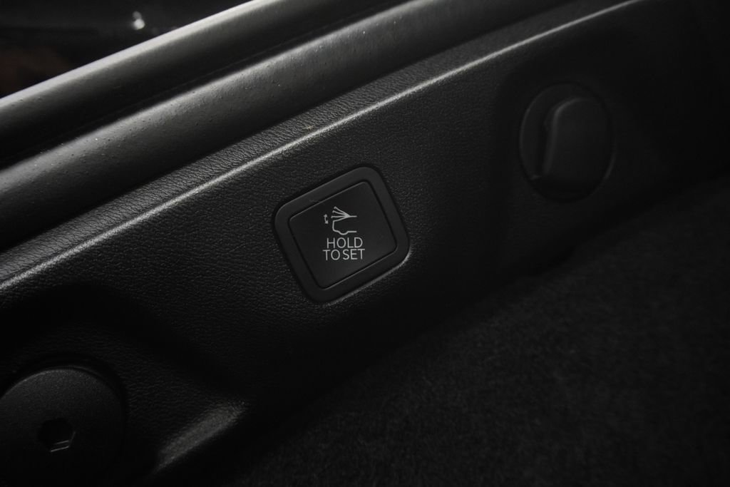 Used 2024 Dodge Charger R/T Scat Pack w/ Plus Group image 46