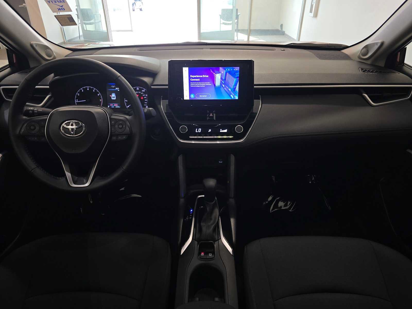 Certified 2024 Toyota Corolla Cross LE w/ Moonroof Package AWD/4WD image 10