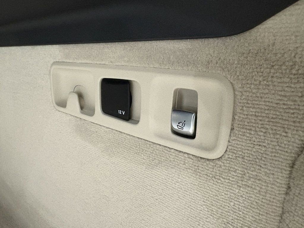 Used 2022 Mercedes-Benz AMG GT 53 w/ Executive Rear Seat Package image 32