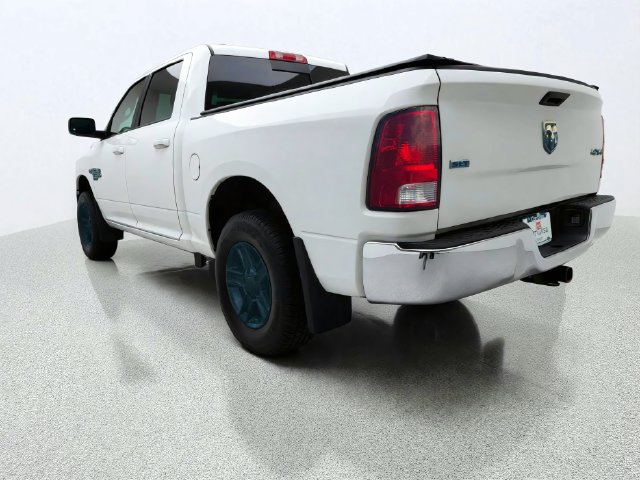 Used 2019 RAM 1500 Classic SLT AWD/4WD image 4