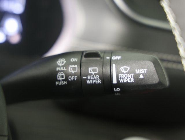 New 2025 Jeep Grand Cherokee Limited w/ Black Appearance Package image 25