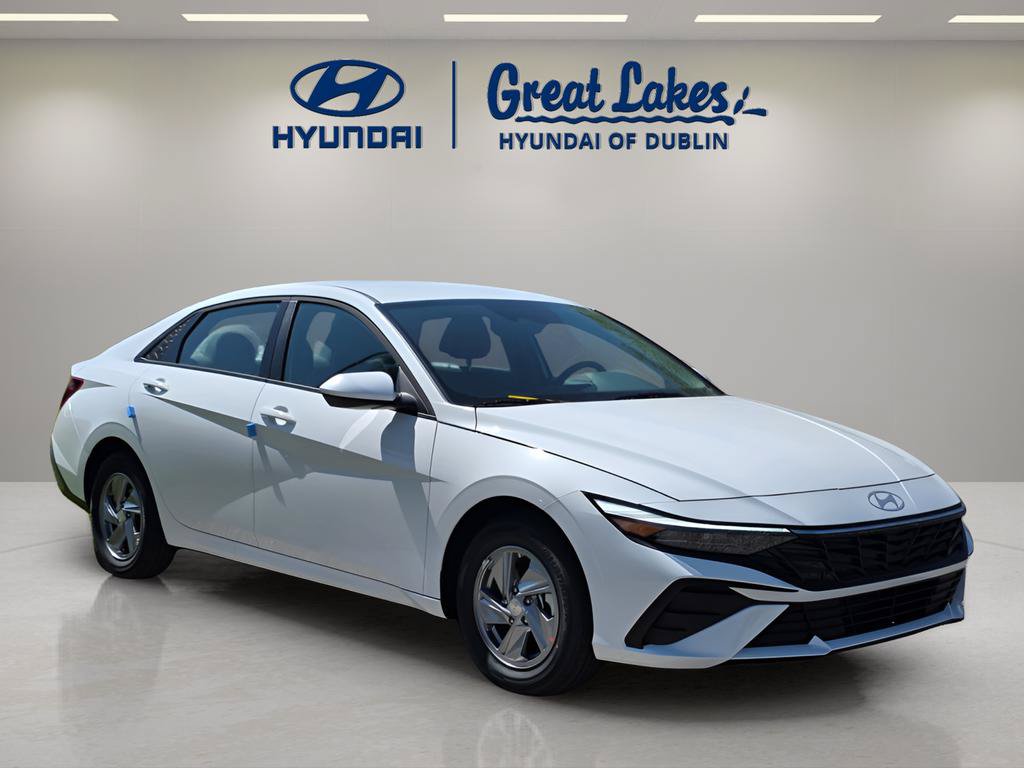 New 2026 Hyundai Elantra SE FWD image 7