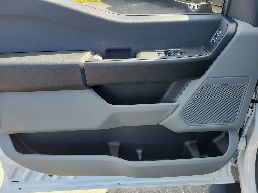 New 2026 Ford F250 XL image 19