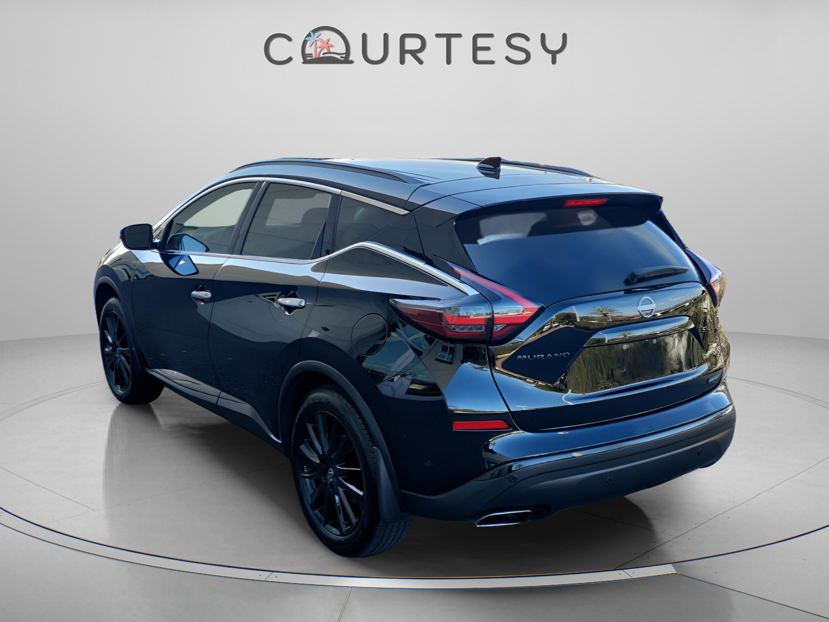 Used 2023 Nissan Murano SV w/ SV Midnight Edition Package image 5