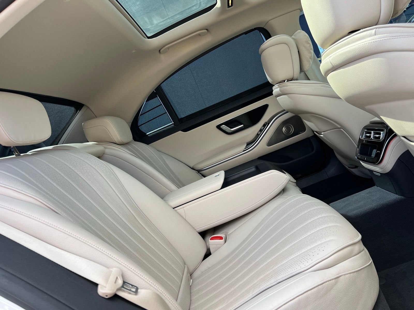 Used 2023 Mercedes-Benz S 500 4MATIC image 75