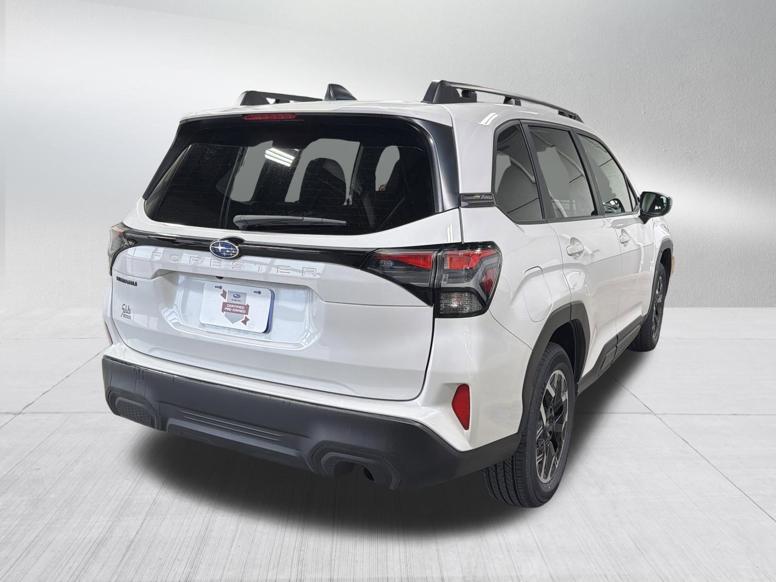 Certified 2025 Subaru Forester Premium image 7