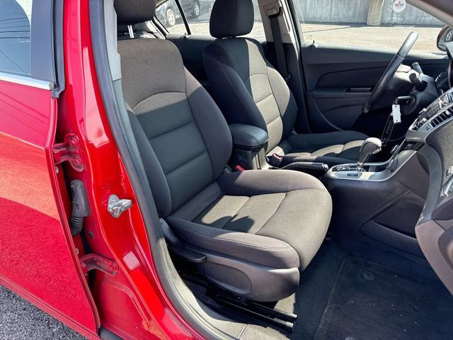 Used 2014 Chevrolet Cruze LT w/ All-Star Edition FWD image 24