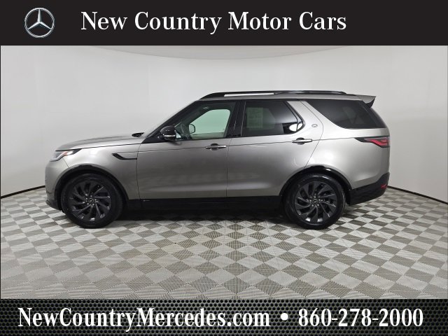 Used 2022 Land Rover Discovery HSE R-Dynamic image 4