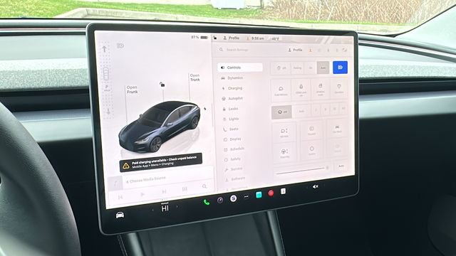 Used 2025 Tesla Model 3 Long Range image 21