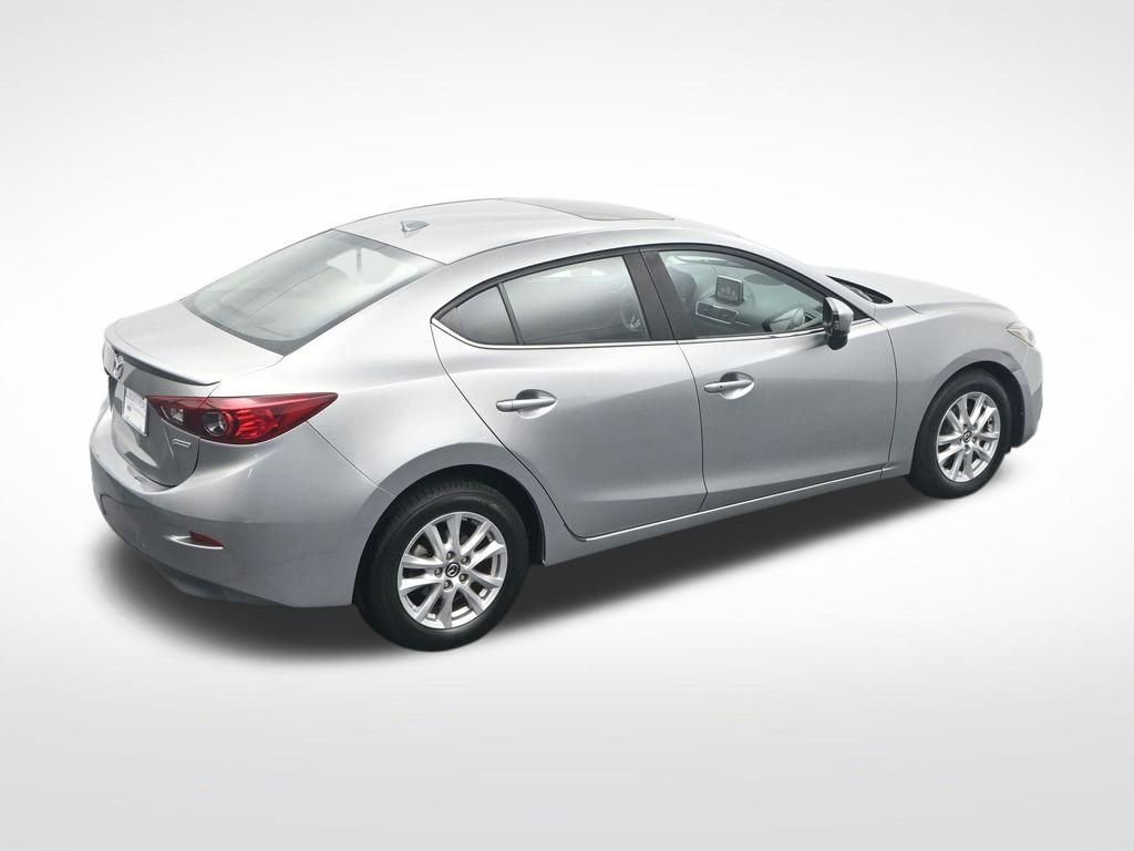 Used 2015 MAZDA MAZDA3 i Touring w/ Technology Package FWD image 28