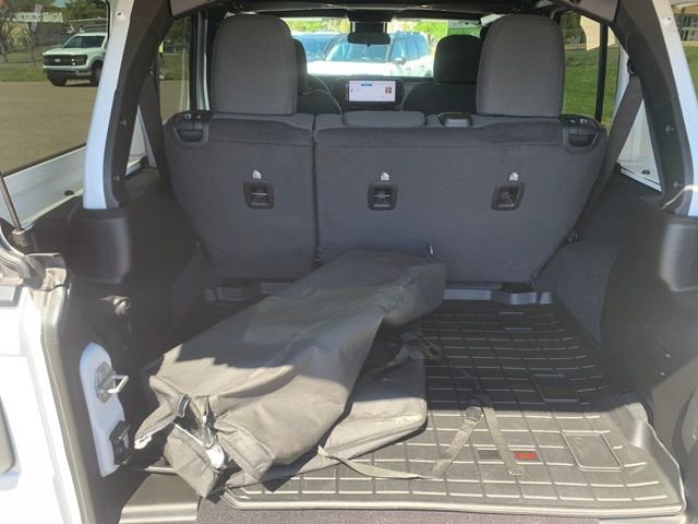 Used 2024 Jeep Wrangler Sport S image 26