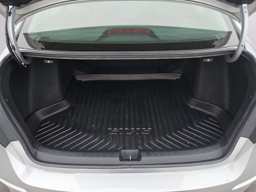 Certified 2023 Honda Civic EX image 32