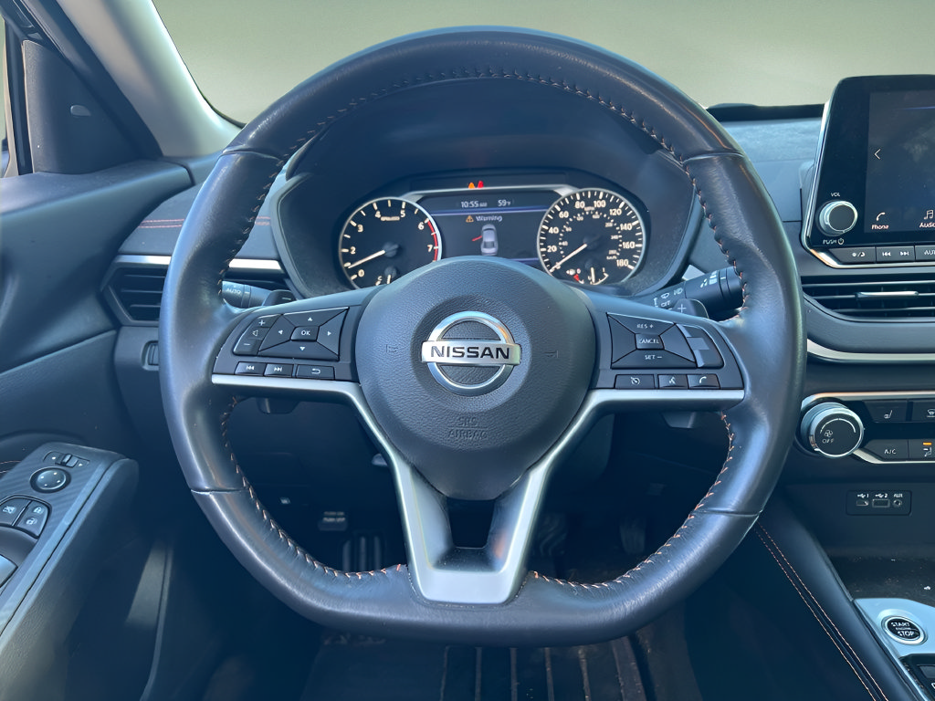 Used 2022 Nissan Altima 2.0 SR FWD image 22