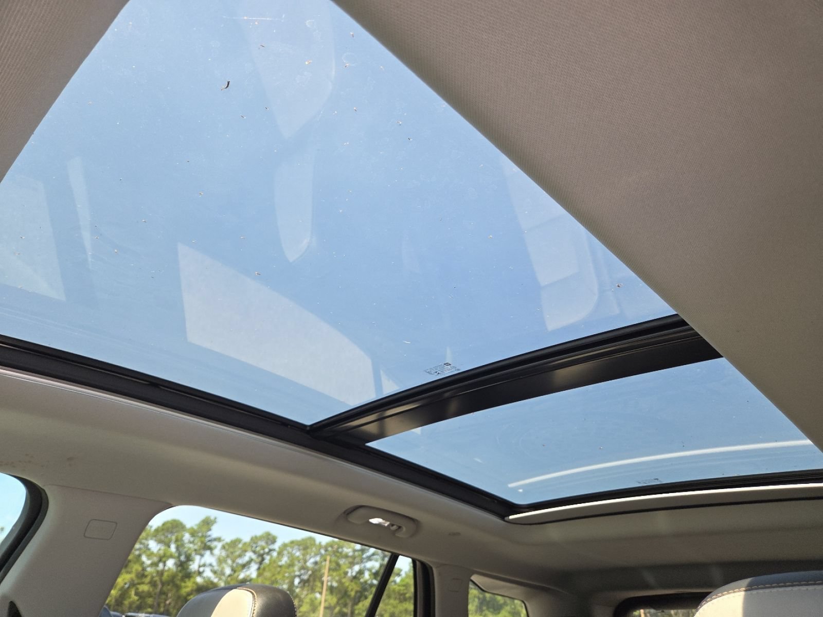 Used 2021 GMC Terrain SLT w/ LPO, Floor Liner Package FWD image 4