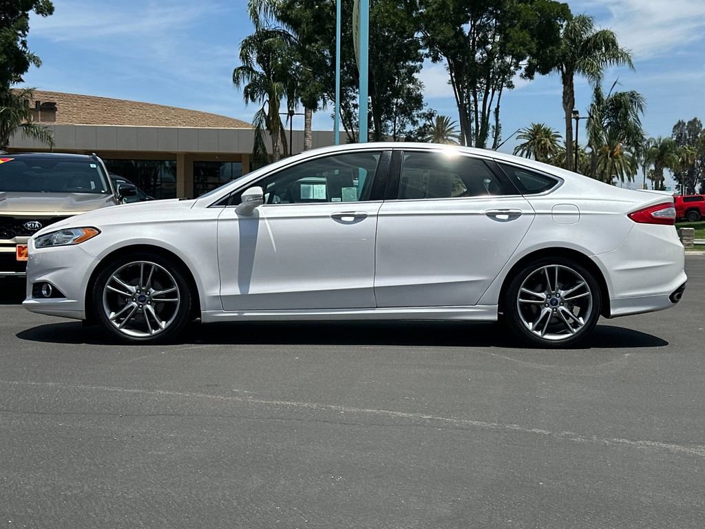 Used 2016 Ford Fusion Titanium FWD image 6