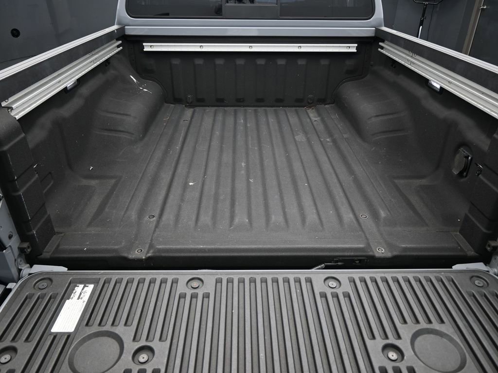 Used 2022 Nissan Frontier Pro-X image 38