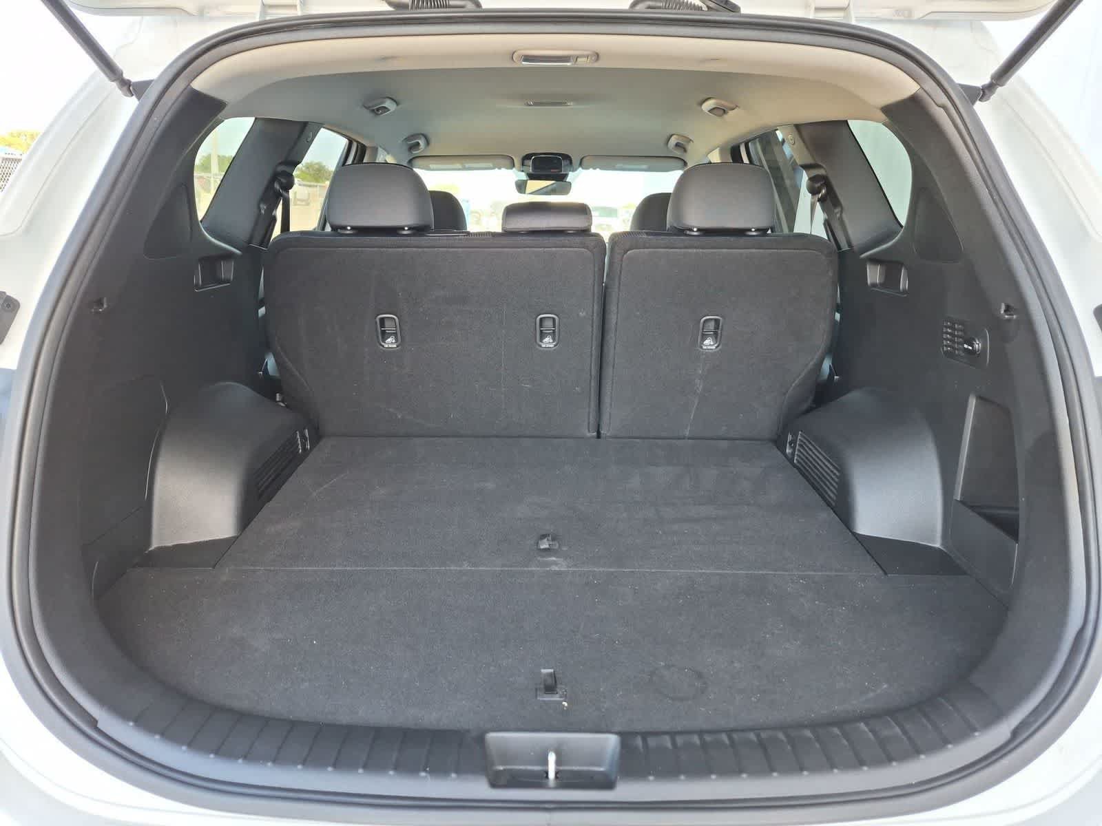 Used 2022 Hyundai Santa Fe SEL FWD image 24