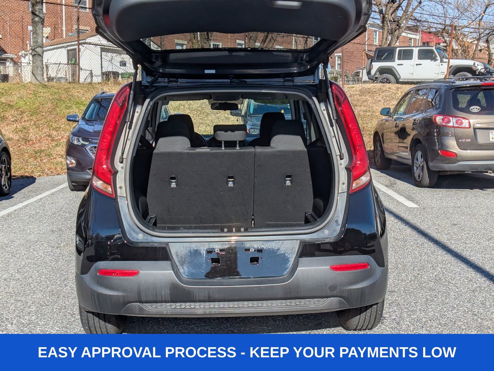 Used 2022 Kia Soul LX image 7