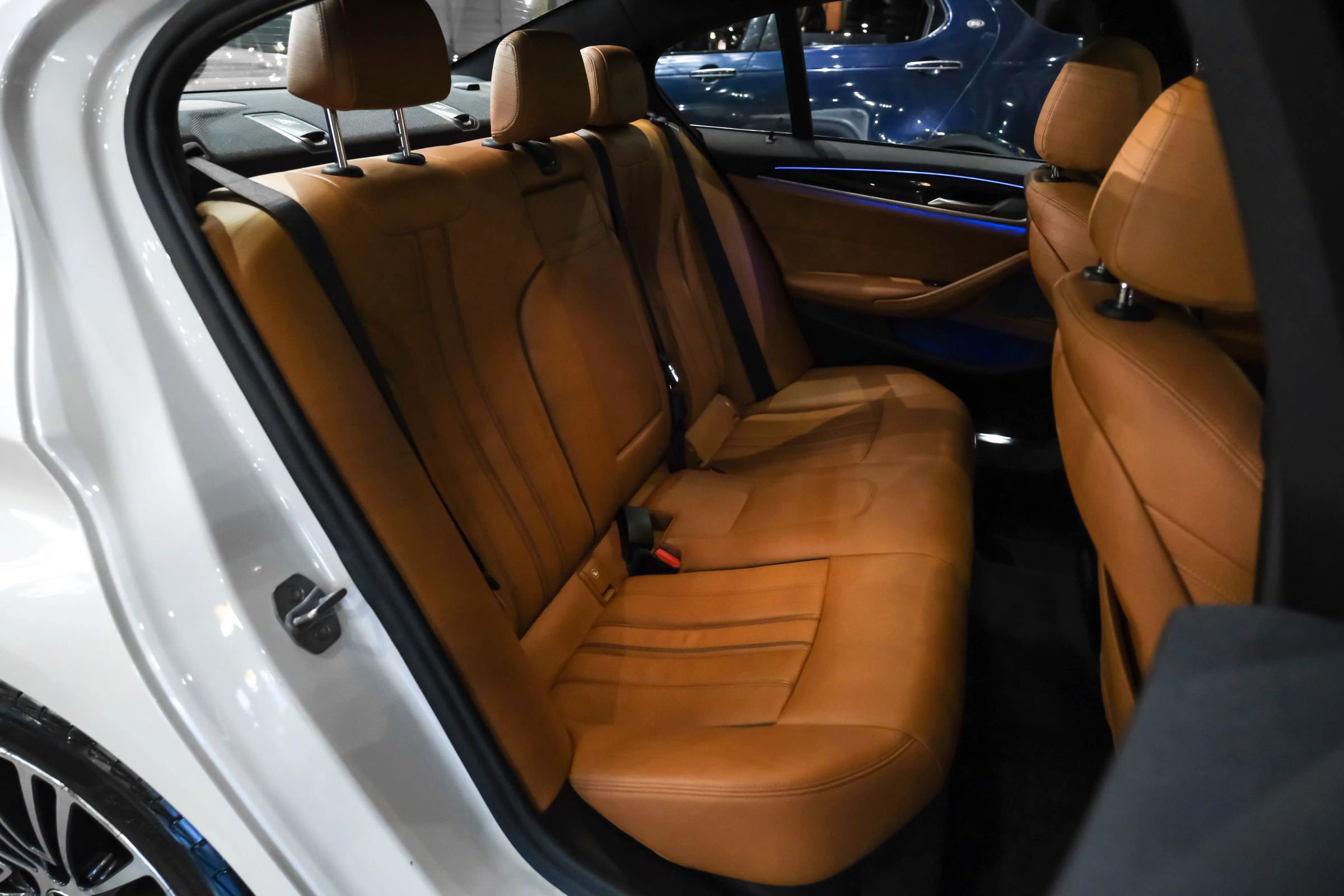 Used 2018 BMW 540i xDrive w/ Premium Package image 35