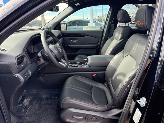 New 2026 Honda Pilot TrailSport image 7