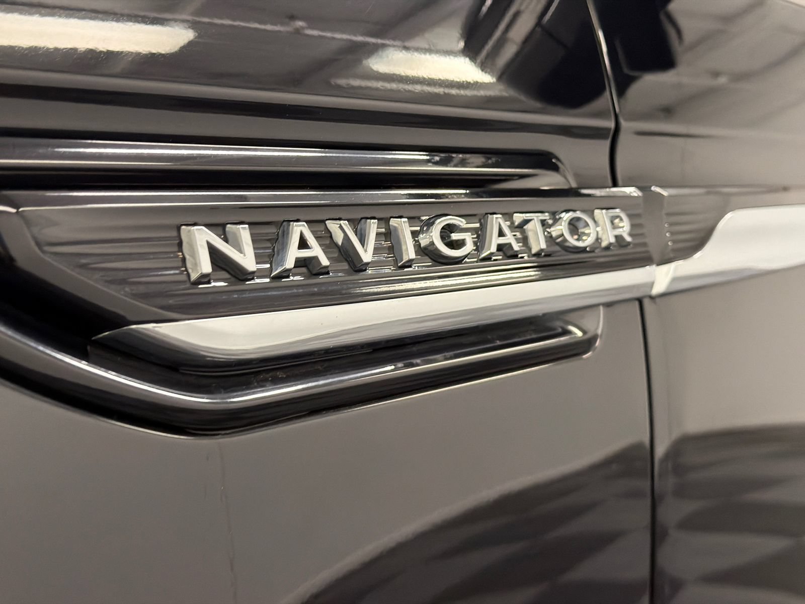 Certified 2023 Lincoln Navigator L Reserve AWD/4WD image 18
