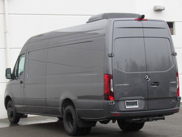 New 2025 Mercedes-Benz Sprinter 4500 image 5
