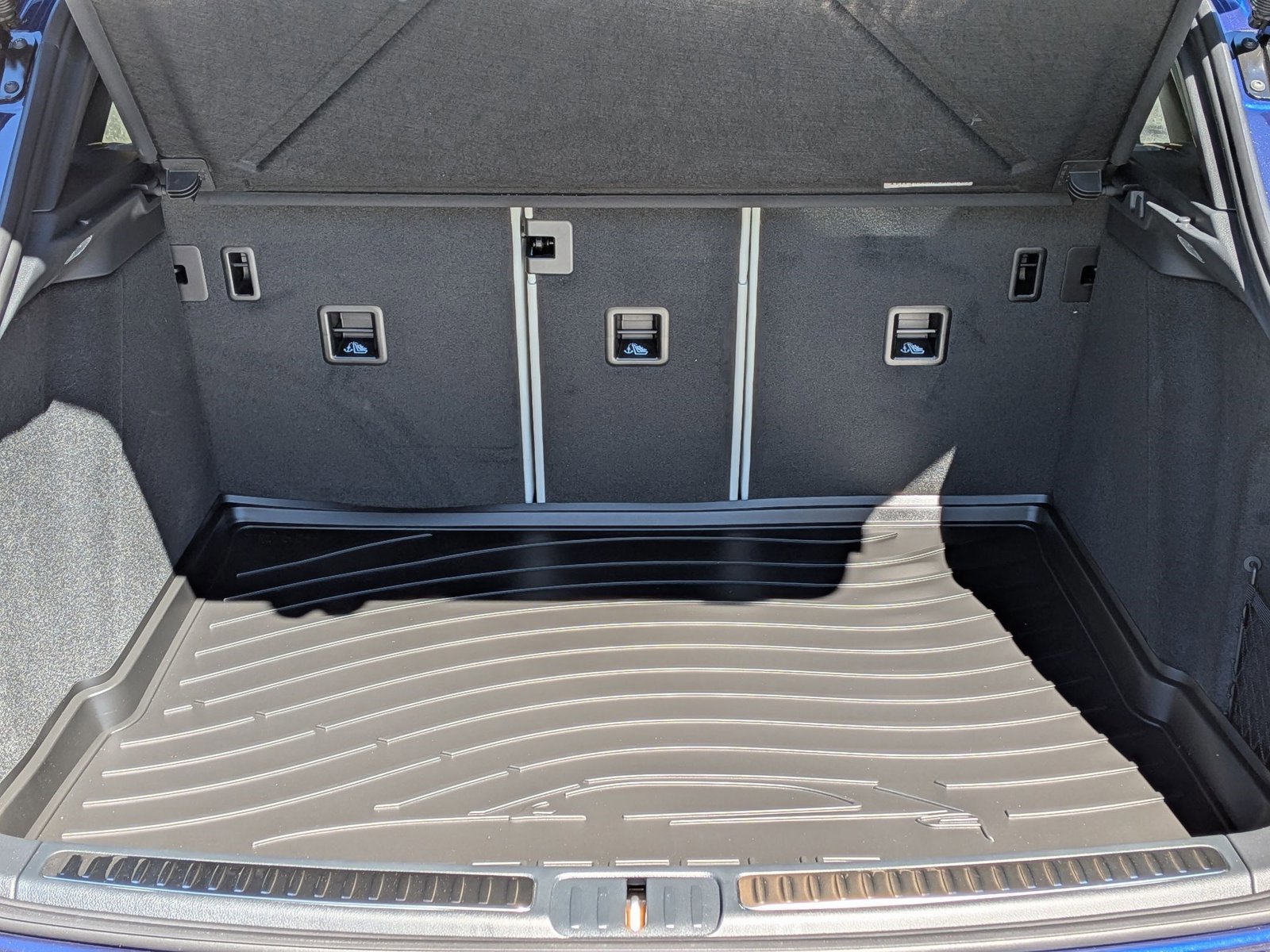 New 2026 Porsche Macan image 21