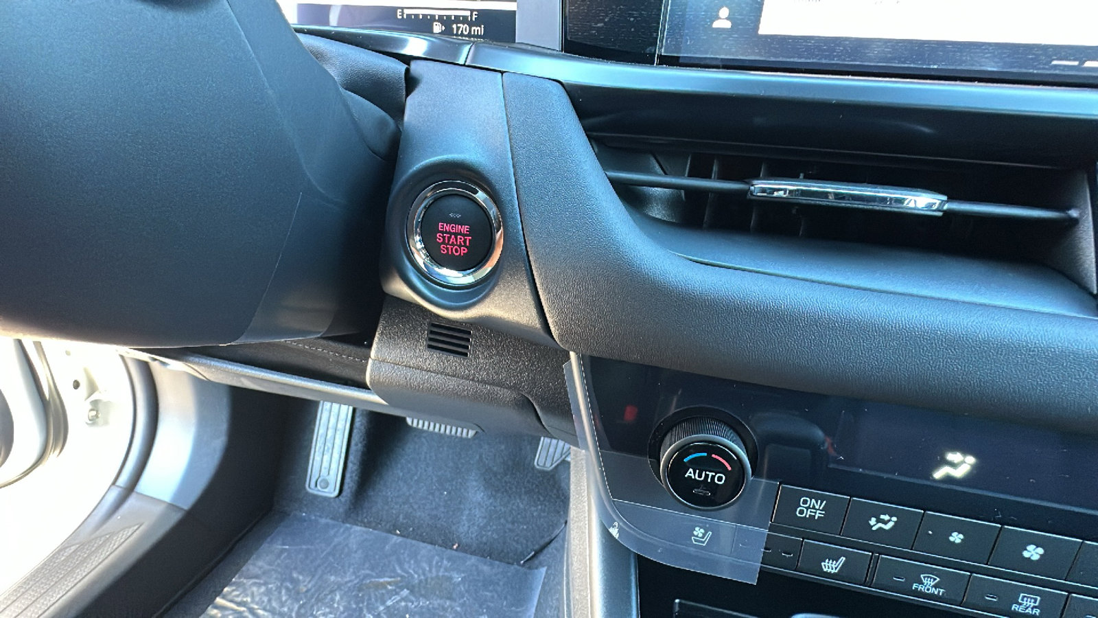 New 2026 Subaru Outback Touring XT AWD/4WD image 17