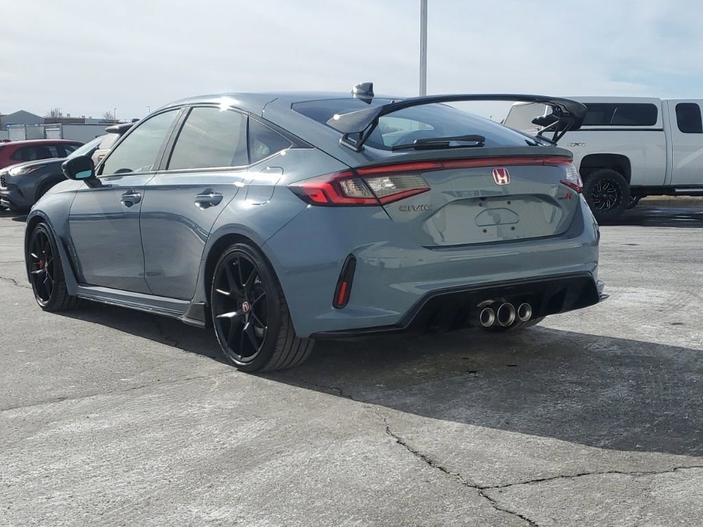 Used 2023 Honda Civic Type R image 5