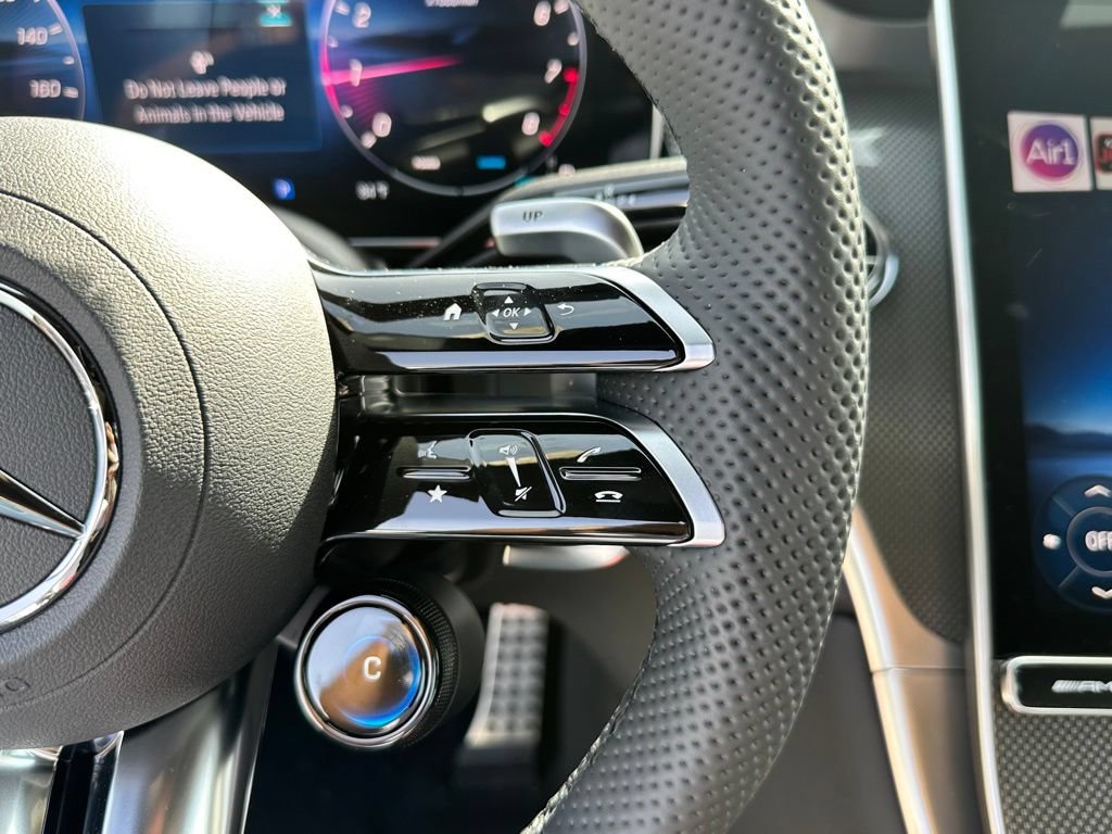 New 2025 Mercedes-Benz GLC 43 AMG 4MATIC Coupe image 23