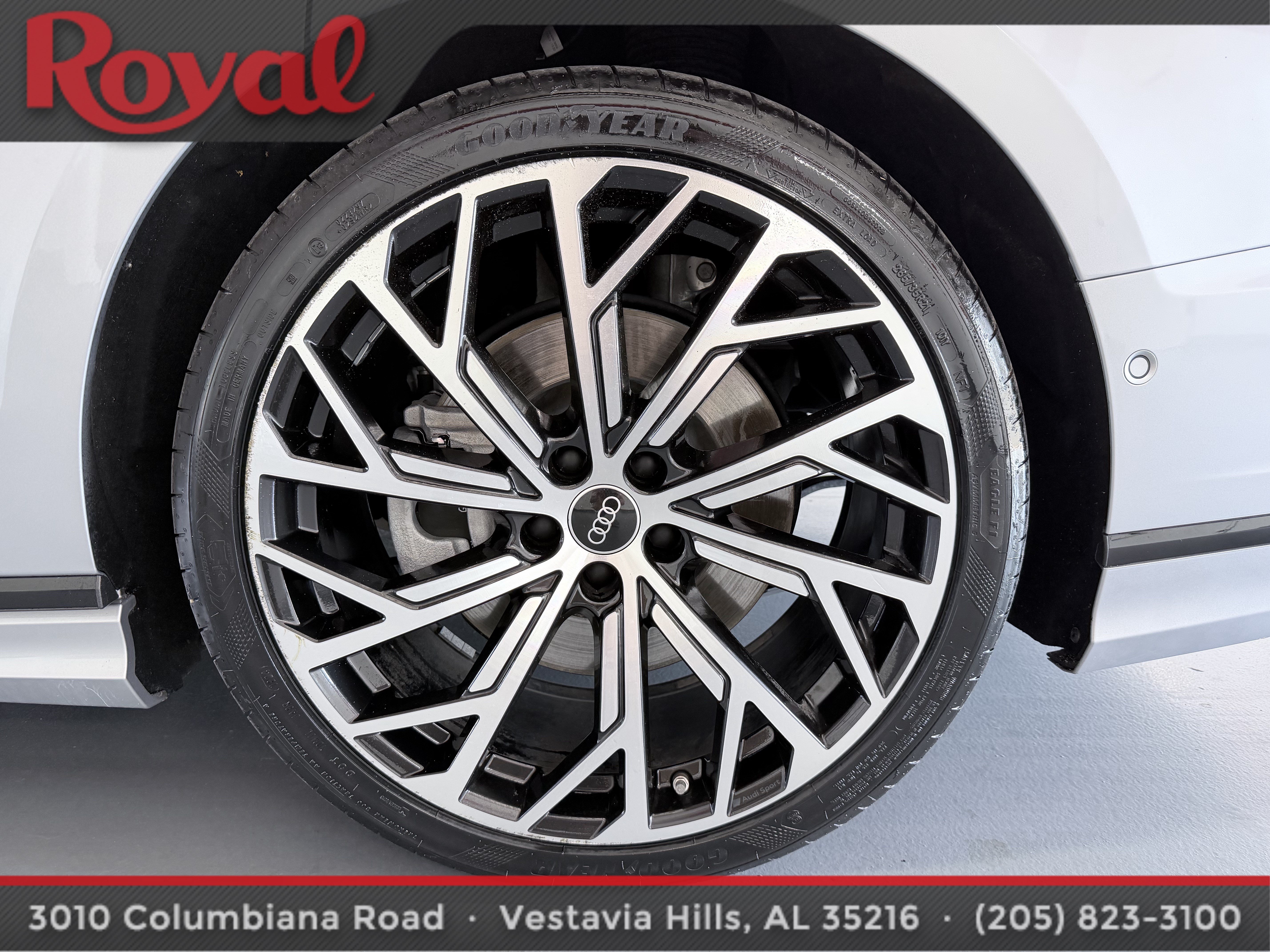 Used 2022 Audi A8 L 3.0T AWD/4WD image 8