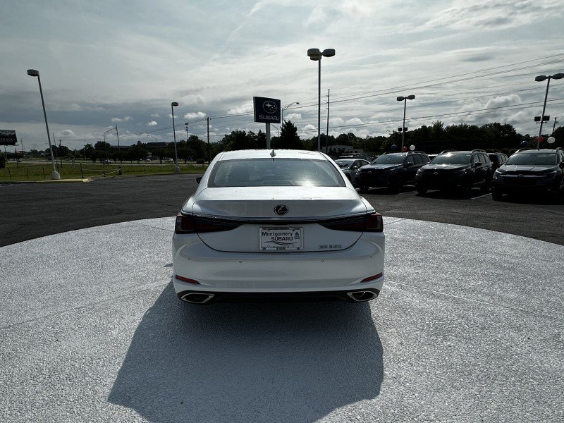 Used 2022 Lexus ES 350 w/ Premium Package FWD image 6