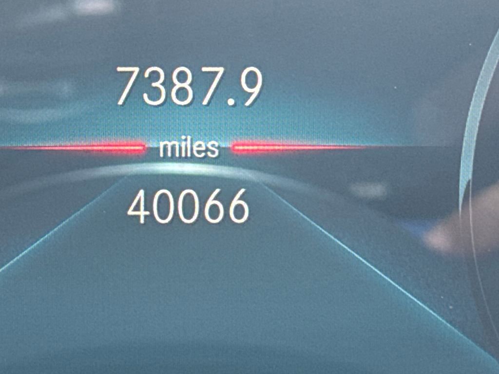 Used 2022 Mercedes-Benz GLA 250 image 23