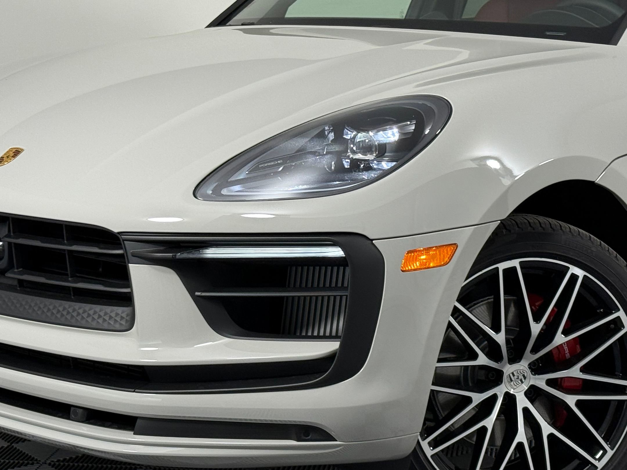 New 2026 Porsche Macan S image 11