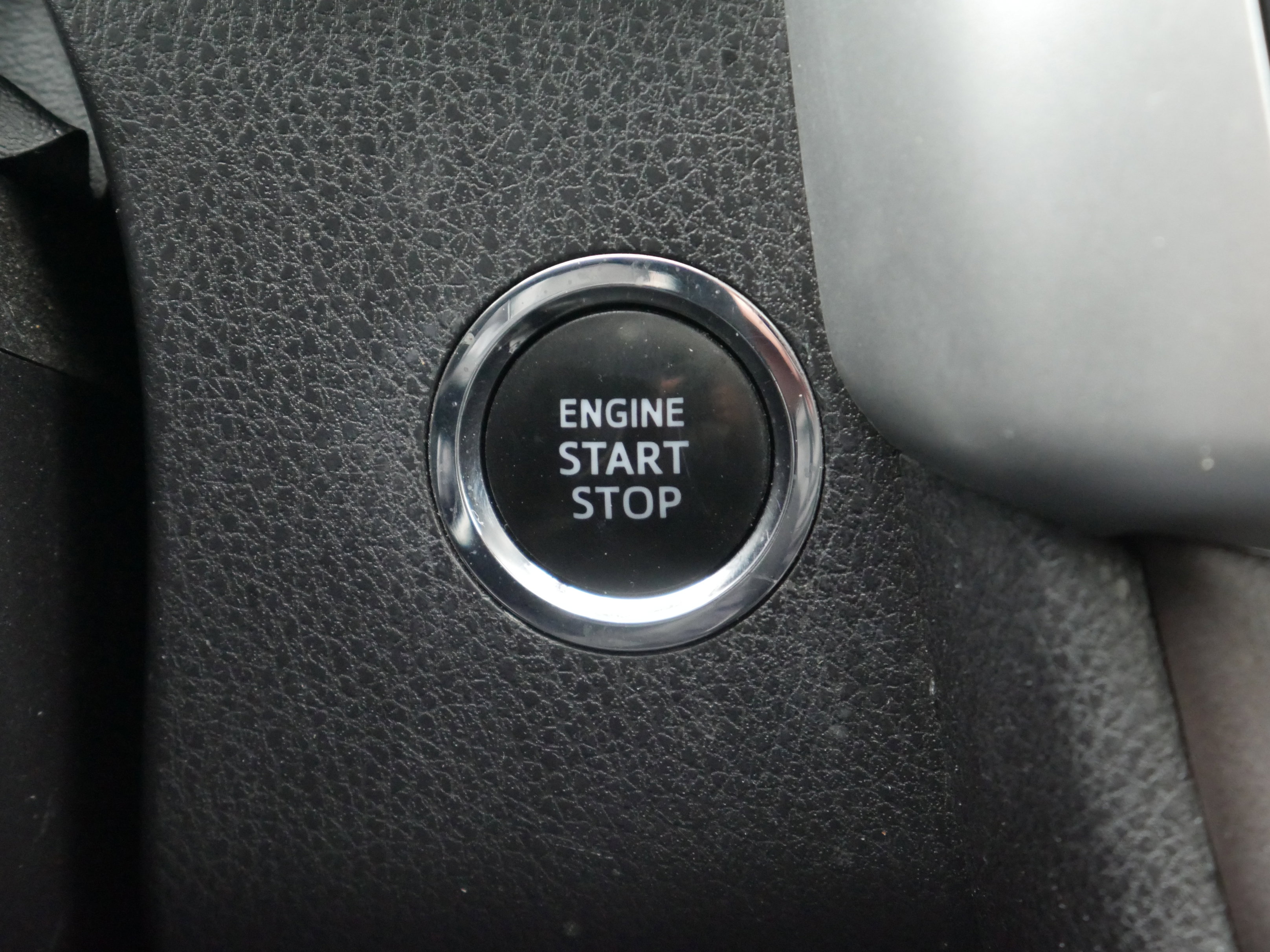 Used 2016 Toyota Highlander XLE image 9