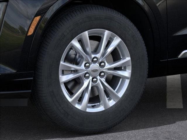 New 2025 Cadillac XT6 Luxury image 9