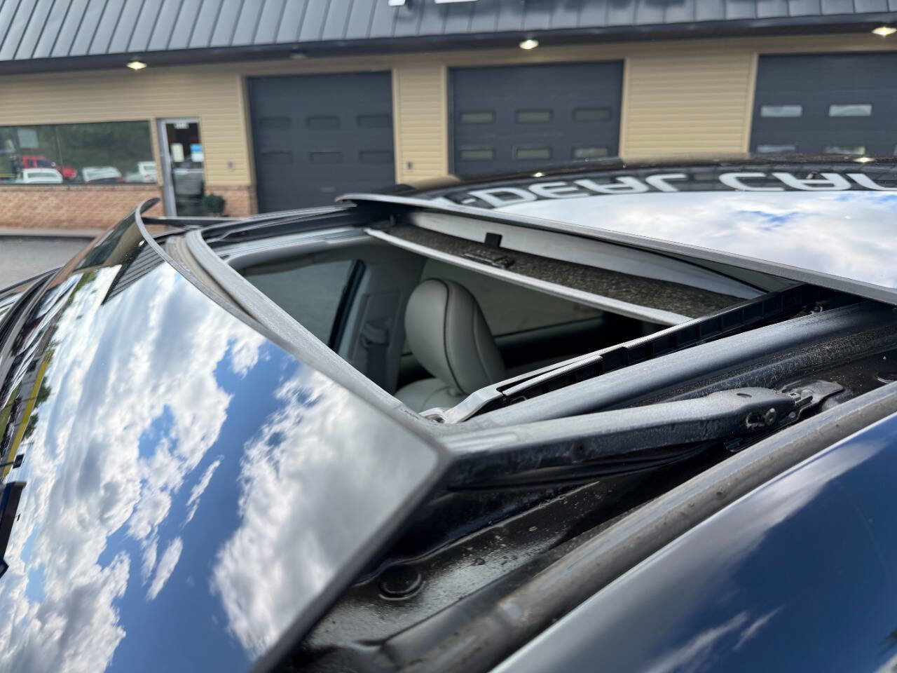 Used 2014 Toyota Venza Limited AWD/4WD image 52