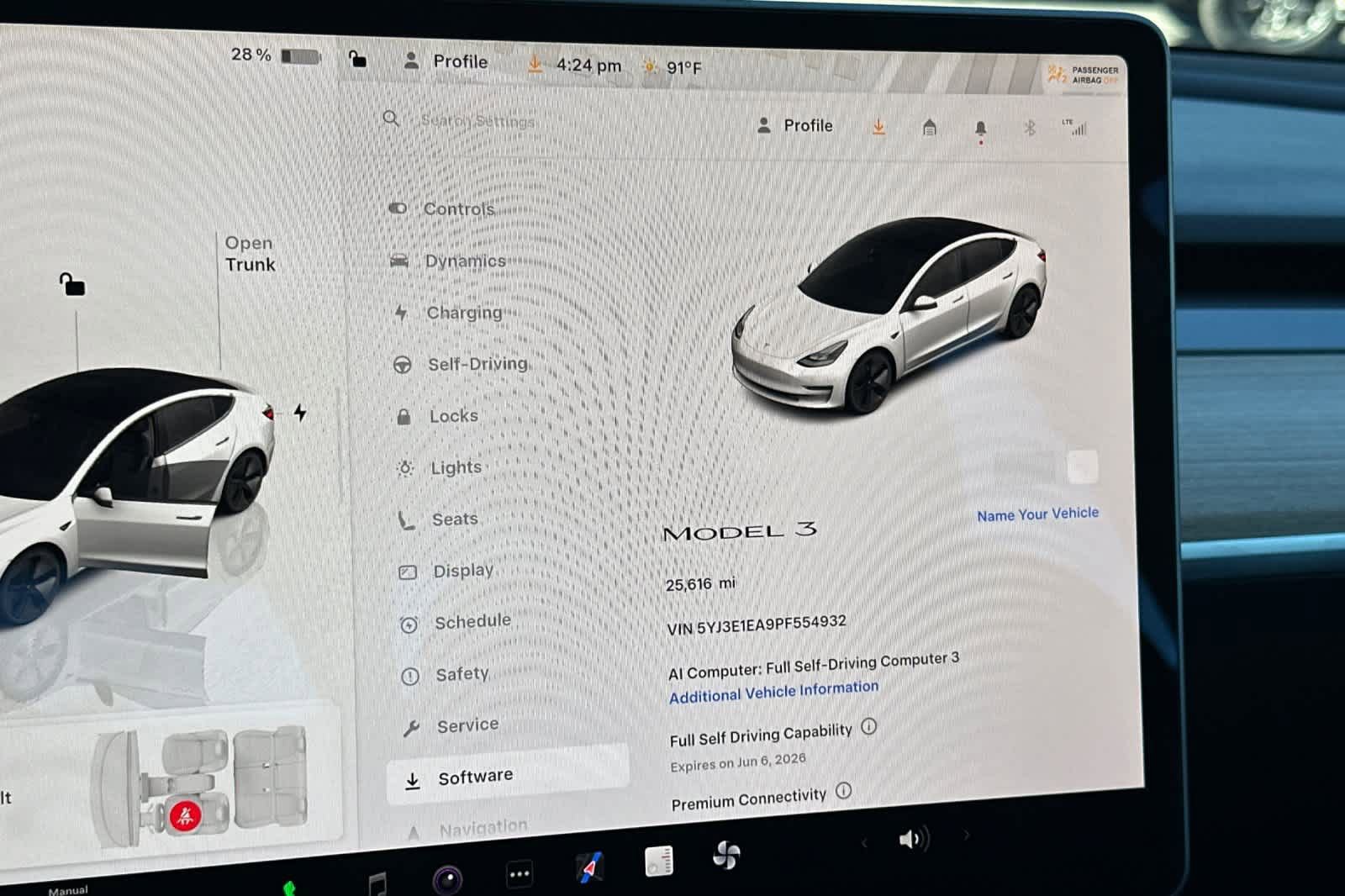 Used 2023 Tesla Model 3 Standard Range RWD image 27