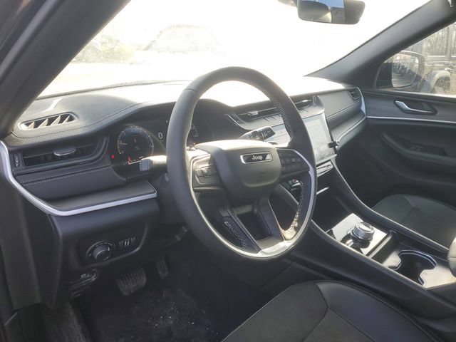 New 2026 Jeep Grand Cherokee Altitude AWD/4WD image 12